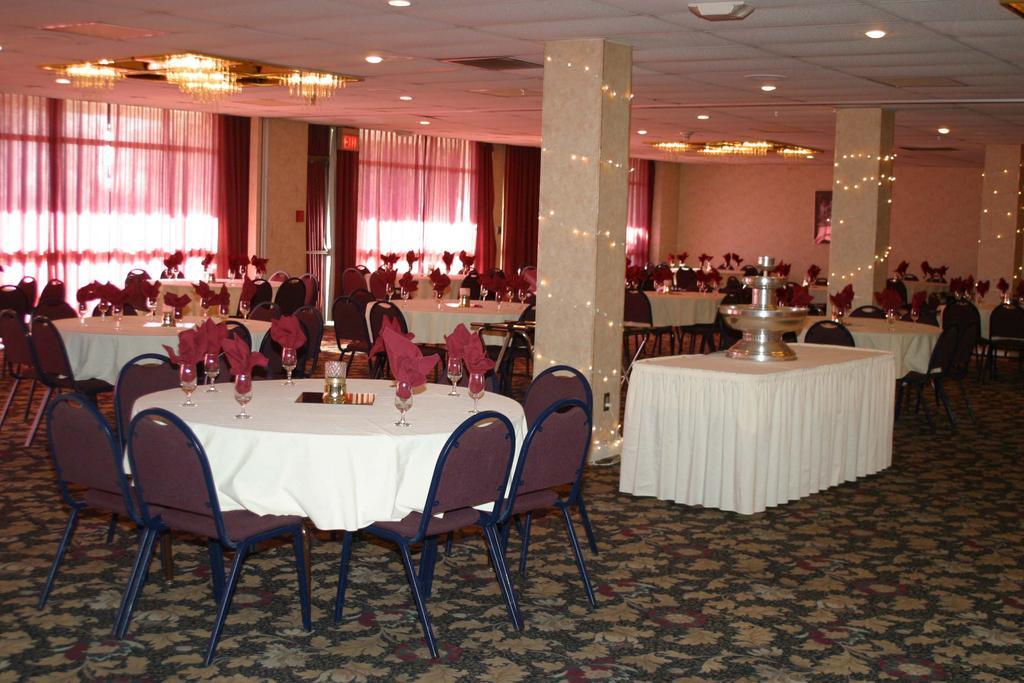 Rodeway Inn & Conference Center Sioux City Exteriör bild